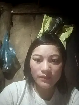 Momo-biki online show from April 2026 09:49:02 PM