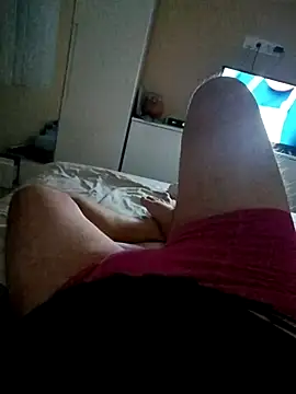 Snapshot of latya111 chatting on February 2026 09:30:02 PM latya111 online show from February 2026 09:30:02 PM