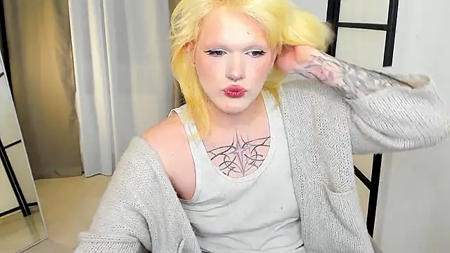 Snapshot of Lollita_Morgan chatting on February 2026 09:02:02 PM Lollita Morgan online show from February 2026 09:02:02 PM