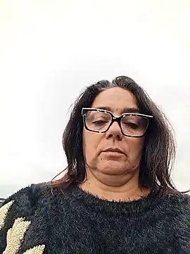 pulpeuse64 online show from May 2026 08:01:01 AM