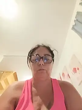 pulpeuse64 online show from May 2026 04:13:02 PM