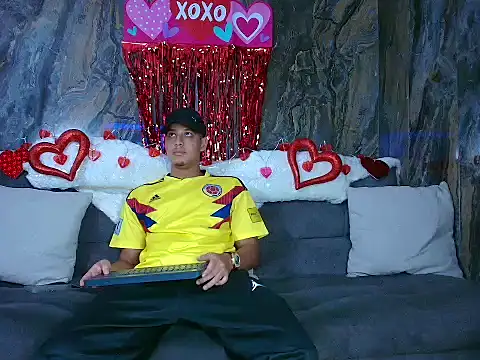 Noah Blackk online show from February 2026 01:18:02 PM