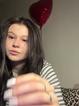 Snapshot of MelisaKis chatting on February 2026 09:33:01 PM MelisaKis online show from February 2026 09:33:01 PM