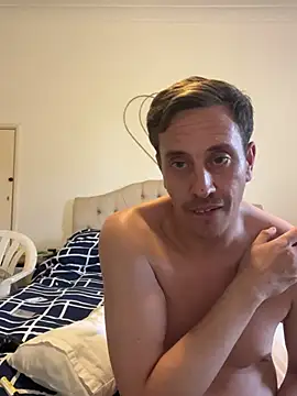malcolm2334 online show from July 2026 06:43:02 PM