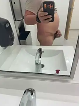 Snapshot of yolanda339 chatting on February 2026 01:29:02 PM yolanda339 online show from February 2026 01:29:02 PM