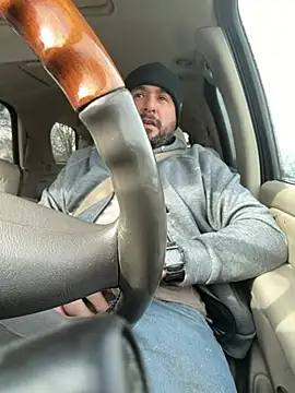 Snapshot of yolanda339 chatting on February 2026 07:33:02 PM yolanda339 online show from February 2026 07:33:02 PM