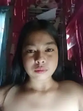 Snapshot of Heavens_night04 chatting on February 2026 05:37:01 AM Heavens night04 online show from February 2026 05:37:01 AM