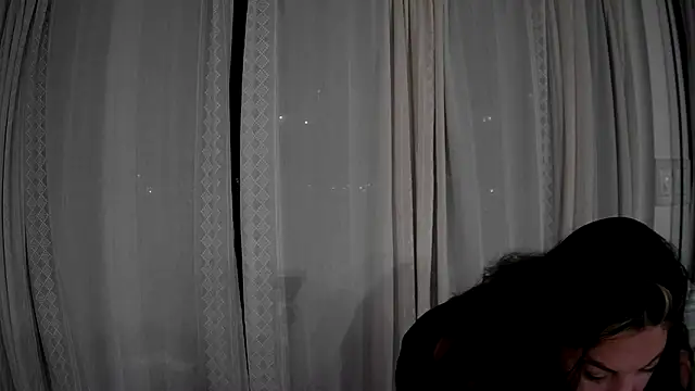 Snapshot of AlexisKayx chatting on February 2026 05:11:02 AM AlexisKayx online show from February 2026 05:11:02 AM