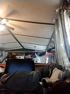 spooky425hd online show from March 2026 09:30:01 PM