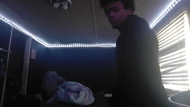 spooky425hd online show from May 2026 05:32:02 PM