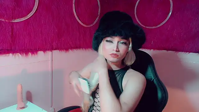 isabella vogue online show from February 2026 11:40:01 AM