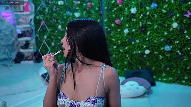 Baby nico online show from February 2026 07:28:01 PM