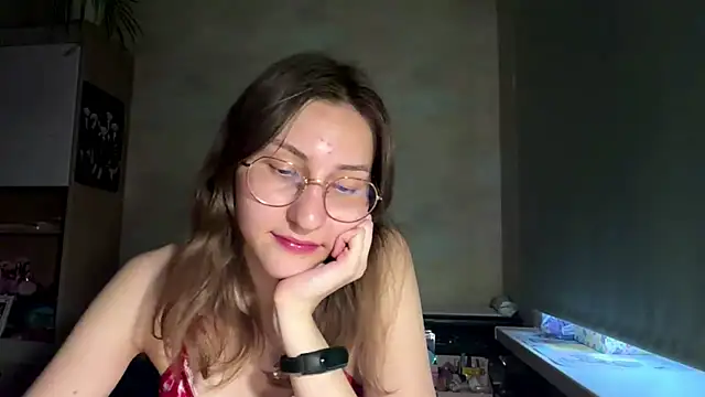 Miaaa Moon online show from May 2026 04:36:02 PM