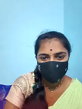 Tamil Hot Shana online show from April 2026 11:45:02 AM