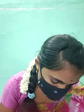 Tamil Hot Shana online show from May 2026 04:01:02 PM