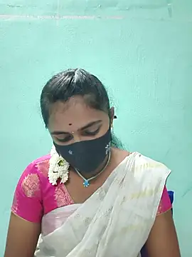 Tamil Hot Shana online show from May 2026 03:17:02 PM
