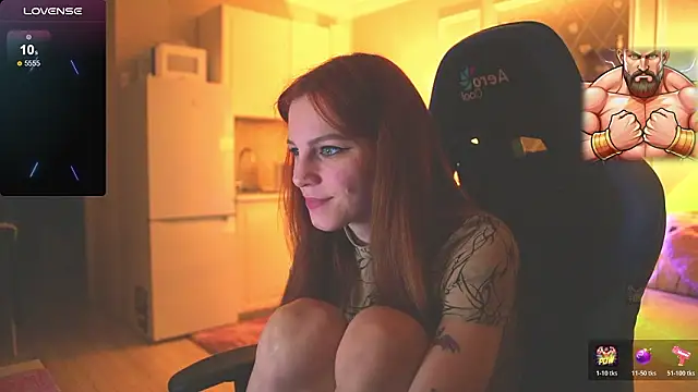 Snapshot of foxy_red_ chatting on February 2026 02:53:01 AM foxy red online show from February 2026 02:53:01 AM