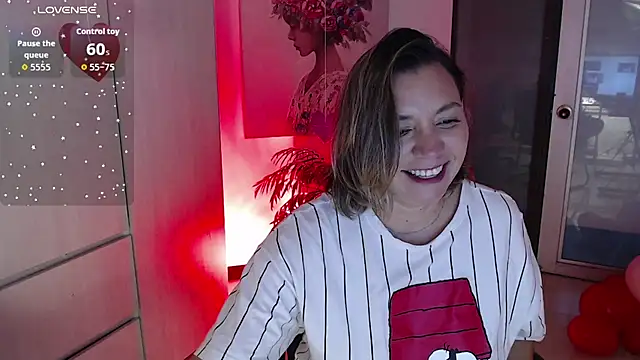 Snapshot of milfsecret69 chatting on February 2026 11:53:01 AM milfsecret69 online show from February 2026 11:53:01 AM