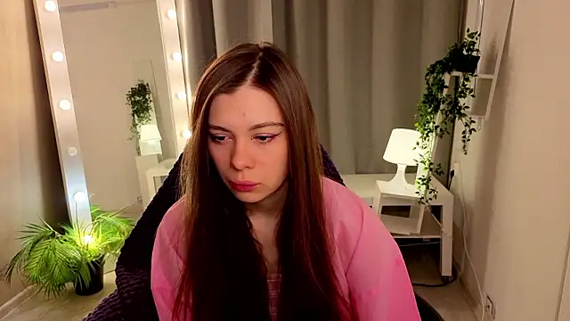 SiennaSayss online show from February 2026 05:37:01 AM