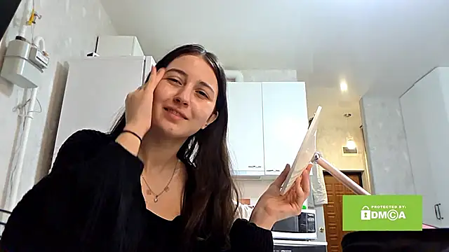 ZyntraLoom online show from February 2026 12:56:01 PM