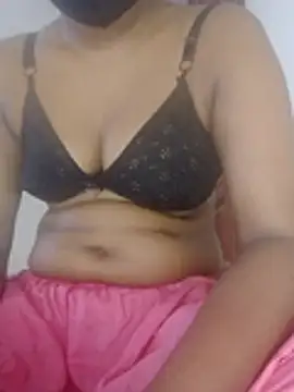 Toma7890 online show from April 2026 01:47:01 AM