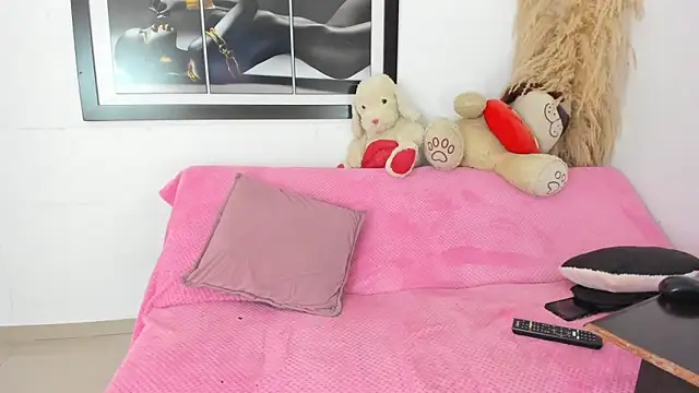 Snapshot of CHEVI_BROWN20CM chatting on February 2026 08:14:02 PM CHEVI BROWN20CM online show from February 2026 08:14:02 PM