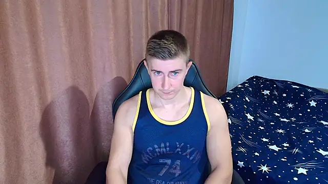 Snapshot of TodMusclePower9 chatting on February 2026 04:19:01 AM TodMusclePower9 online show from February 2026 04:19:01 AM