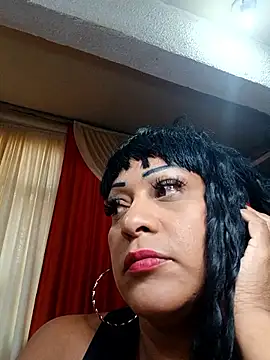 Snapshot of SabrinaColin chatting on February 2026 02:24:02 PM SabrinaColin online show from February 2026 02:24:02 PM