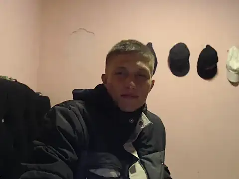 Cronos Hot 8 online show from February 2026 06:16:01 PM