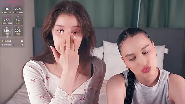 Snapshot of ZofiaSoshnik chatting on February 2026 09:20:01 AM ZofiaSoshnik online show from February 2026 09:20:01 AM