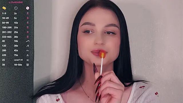 Snapshot of ZofiaSoshnik chatting on March 2026 11:47:01 AM ZofiaSoshnik online show from March 2026 11:47:01 AM