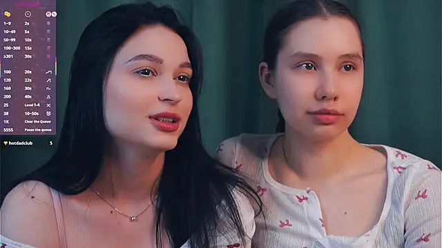 Snapshot of ZofiaSoshnik chatting on March 2026 06:52:02 AM ZofiaSoshnik online show from March 2026 06:52:02 AM