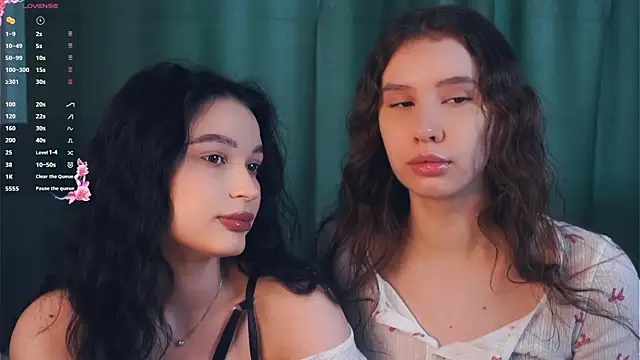 Snapshot of ZofiaSoshnik chatting on March 2026 05:40:02 AM ZofiaSoshnik online show from March 2026 05:40:02 AM