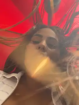 Snapshot of Noa_Harper- chatting on January 2026 08:29:01 PM Noa Harper- online show from January 2026 08:29:01 PM