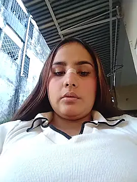 Noa Harper- online show from April 2026 10:29:02 PM