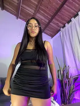 camila wood online show from May 2026 11:44:01 PM