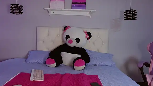 VelvetRosss online show from February 2026 06:39:02 PM