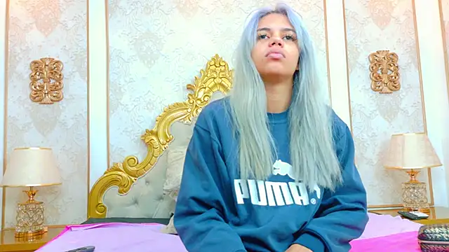 AlanaHouston online show from March 2026 12:12:01 PM