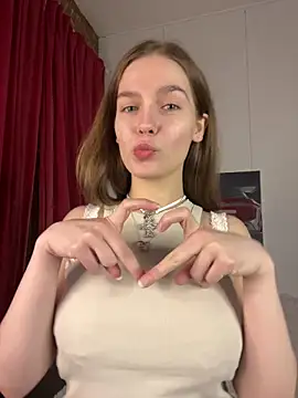 MyKittySayMeow online show from April 2026 10:27:01 PM