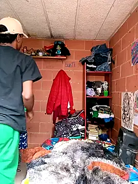 suckdream online show from March 2026 03:01:01 PM