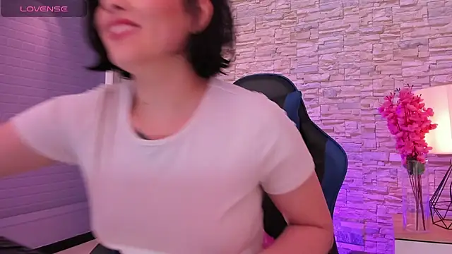 butterflyx39 online show from March 2026 12:09:01 PM