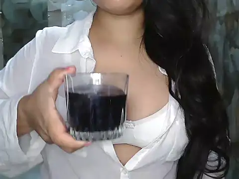 Snapshot of Bold_Beauty_07 chatting on July 2026 04:05:02 PM Bold Beauty 07 online show from July 2026 04:05:02 PM
