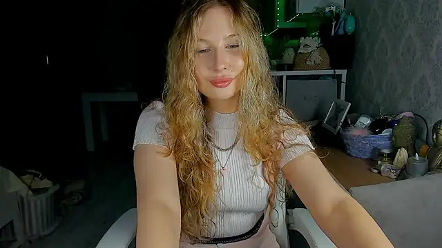 Snapshot of Marcellis_Charm chatting on February 2026 04:49:01 PM Marcellis Charm online show from February 2026 04:49:01 PM