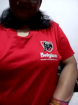 hot-tanya online show from April 2026 01:49:02 PM