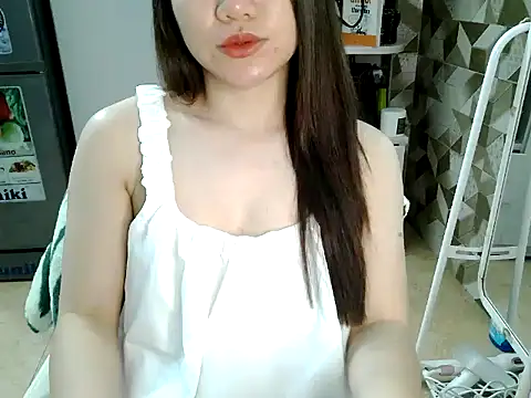 Amy8386 online show from February 2026 06:06:02 AM