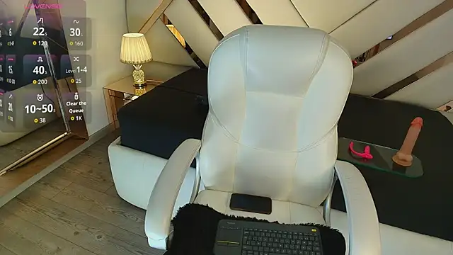 Nia Crawford online show from March 2026 04:23:01 AM