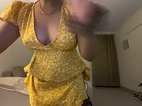Snapshot of Anna_girl22 chatting on June 2026 02:09:01 PM Anna girl22 online show from June 2026 02:09:01 PM