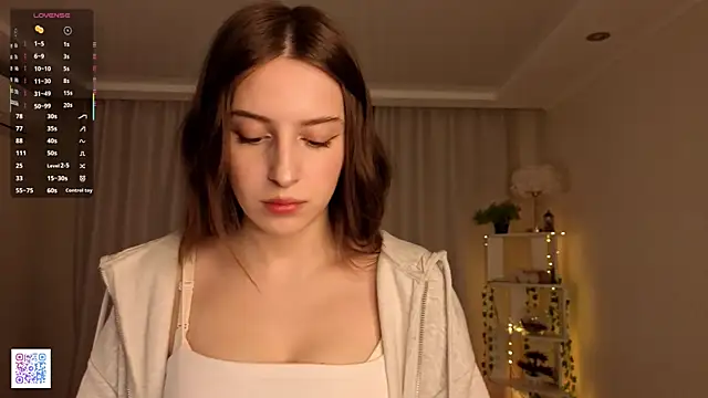 LeanneDinkle online show from March 2026 04:18:01 AM