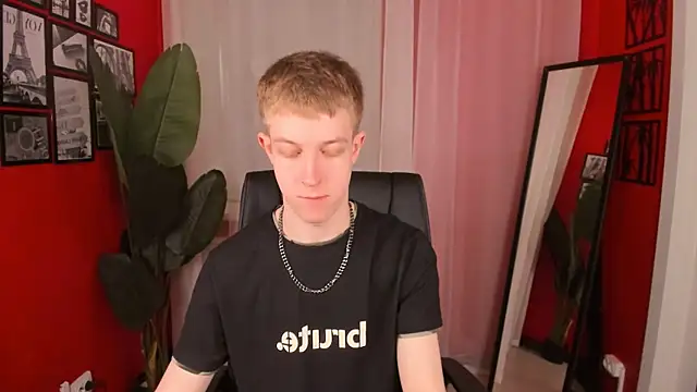 Dylan Norton online show from May 2026 10:32:01 AM