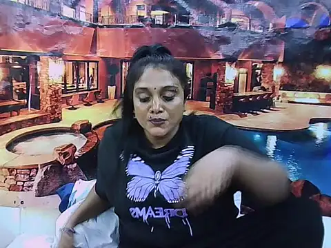 Snapshot of IndianSexyLady20 chatting on April 2026 02:48:01 AM IndianSexyLady20 online show from April 2026 02:48:01 AM